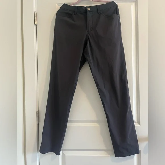 Lululemon ABC 5 Pocket Classic Fit Pants Dark GrayMen’s Size 33